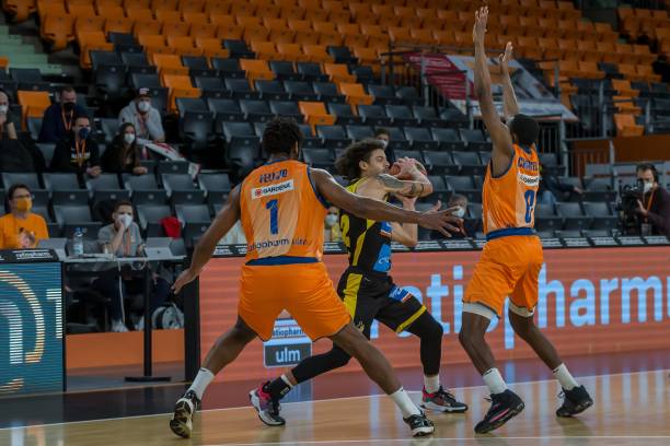 下英超俱乐 下英超俱乐