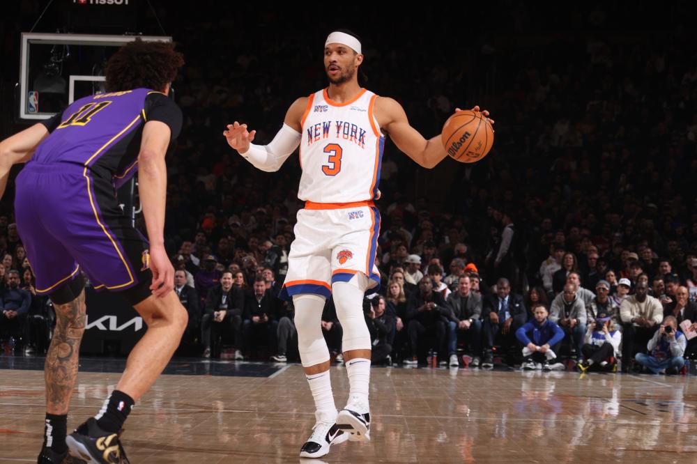 反而凸显了 反而凸显了