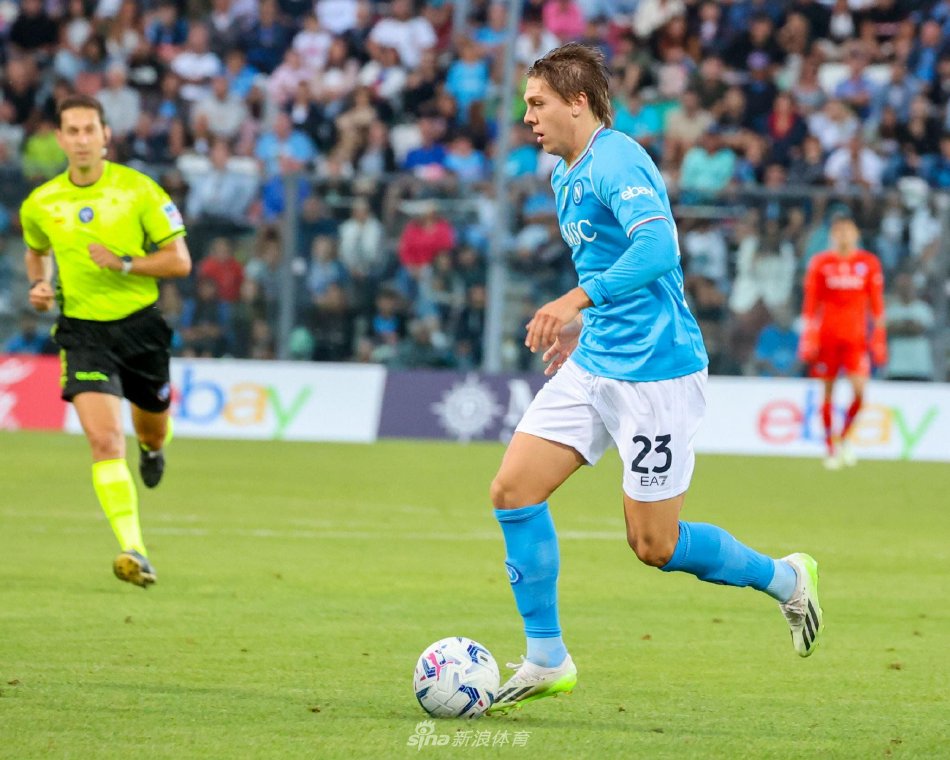 现诠释了职 现诠释了职